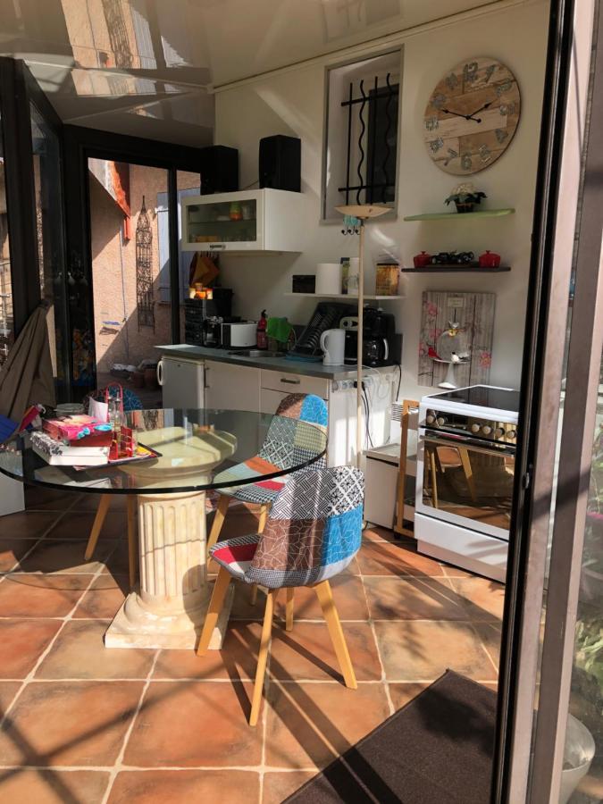Logement Zen Sur La Colline Aux Mimosas 히에레 외부 사진