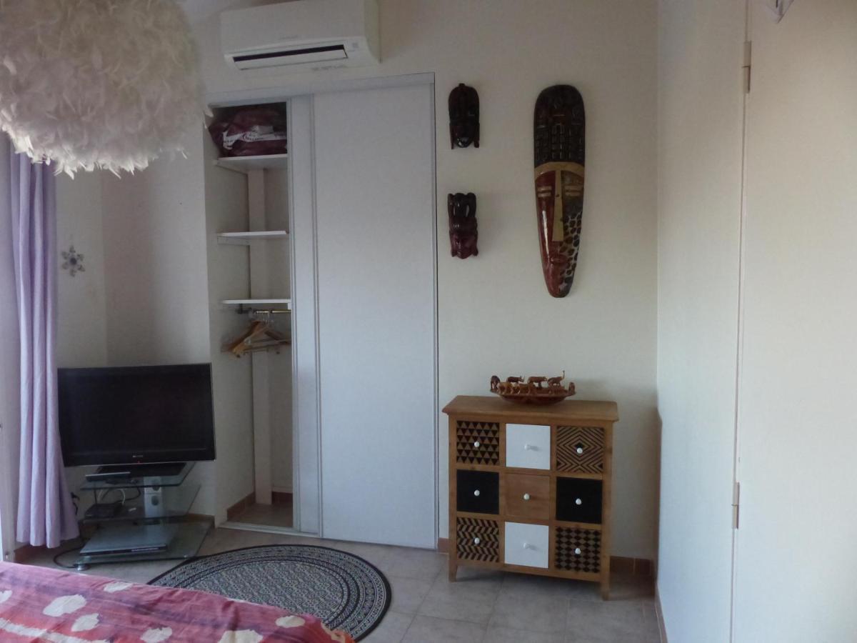 Logement Zen Sur La Colline Aux Mimosas 히에레 외부 사진